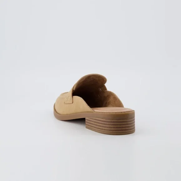 Cynthia Rowley: Prescott Slip-on Mules - Picture 4 of 9